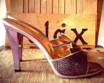 S A L E /// PAIGE /// 50s Pinup Heels