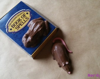 Harry Potter Book of Spells Chocolate Frog and Rat Set