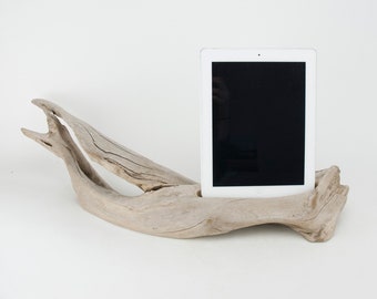 On Sale! Docking Station for iPhone, iPhone Charger, iPhone Charging Station, iPhone driftwood dock, wood iPhone dock/ Driftwood-No.1028