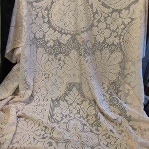 Vintage Rectangular Oblong Cotton Lace Table Cloth 78 Inches x 62 Inches Cream Center Panel Linens Dining Victorian Shabby Cottage
