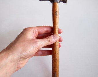 Vintage hammer carpentry tools, Small vintage wood hammer, vintage wood working tools, vintage carpentry tools, Vintage hammer, vintage tool