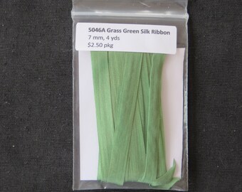 5046A Grass Green Silk Ribbon 7mm
