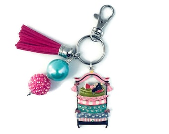 Princess Bed Key Chain/Princess and the Pea/ Fairy Tale Key Chain/Theater Gifts/Actor Gifts/Princess Gifts/Once Upon a Mattress Gift