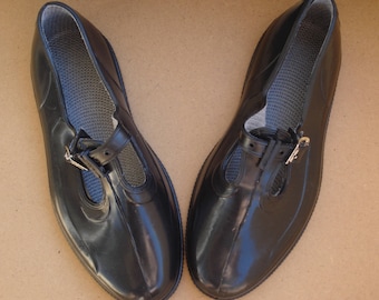 Cool Rubber Men Forest Shoes/ Vintage Style/Men Galoshes/ Gift for Hunters
