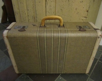 Vintage 1940's Striped Tweed Suitcase with key. Sweet Little Tweed Suitcase Shabby condition. Vintage Luggage Downton Abbey Suitcase