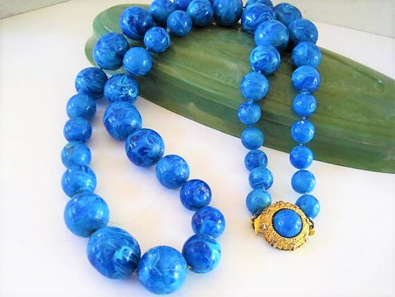Blue Bead Necklace, Bright Blue Lucite Beads, Gold Tone Clasp, 30 Inches in Length, Vintage Necklace