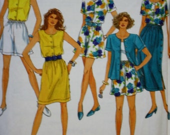 Simplicity 7888 Sewing Pattern, Blouses, Pull On Shorts, Skirt, Sewing Pattern