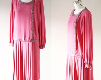 1980s pink drop waist dress // 1980s does 1920s dress // vintage flapper style dress