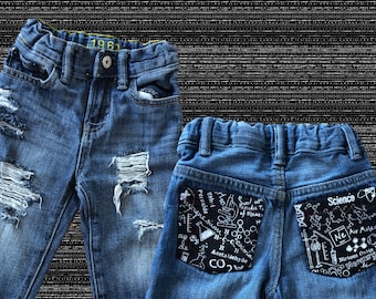Distressed w/ 2 fabric back pockets