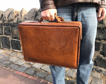 Vintage Hartmann Leather Briefcase Attaché - Excellent Condition! Madmen! Atomic Era! Golden age of travel!