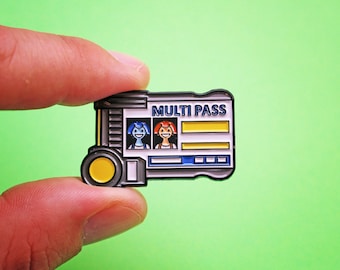 LEELOODALLASMULTIPASS 1.5" Fifth Element Enamel Pin