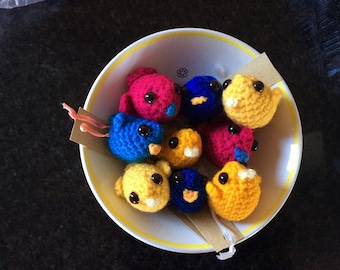 Crochet a little bird amigurumi