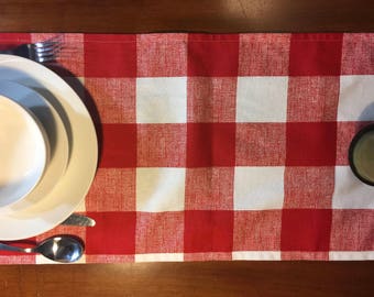 Holiday Table Runner / Christmas Table Runner / Red table runner / Table linens / Table cloths