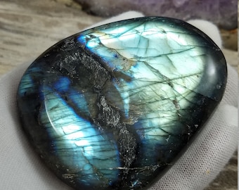 Labradorite Palm Stone - Polished Labradorite Crystal - Polished Stone Freeform - Third Eye Chakra Healing Stones and Crystals - Reiki Stone
