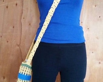 Crochet Water Bottle Bag / Bottle Bag / Water Bottle Crossbody / Yellow Bottle Cozie / Yellow Bottle Bag / Festival Bag / Hiking Bag
