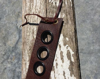 Men's leather wrist cuff