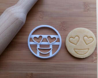 Heart Eyes Emoji Cookie Cutter / Biscuit Cutter 3D Printed