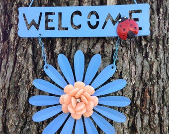 Blue Daisy Welcome Sign with a Ladybug / FREE SHIPPING / Metal Yard Art / Front Door Garden Patio Fence Decor / Gift for Mom