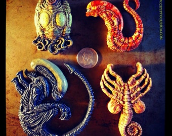 Xenomorph Life-Cycle Magnets