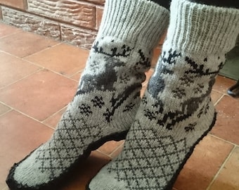 Knitted Socks-Slippers. 100% wool. Sutured with genuine leather.