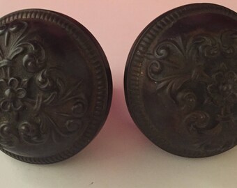 Antique bronze door knob set