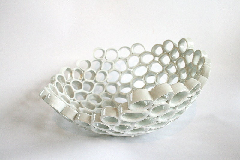 White ceramic fruit bowl contemporary design Particle