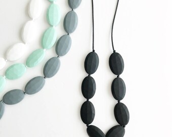 Silicone Teething Necklace - Nursing Distraction Necklace – Oval BPA free Chew Beads – Mom Gift - Mom Jewelry - Baby Shower Gift