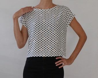 Boxy cropped top / polka dots / boxy top / cropped top / polka dot top / white blouse / black and white top / cropped t shirt top
