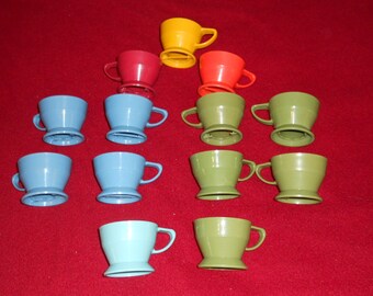 Solo Cozy Cups-Multi Color-w/Plastic Refills