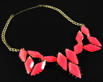 Vintage 60's Pink Diamond Shaped Bead Necklace