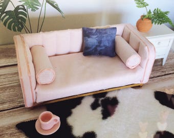 Miniature sofa, modern miniature couch, miniature lounge, designer sofa, pink sofa, modern dollhouse furniture, blush pink dollhouse