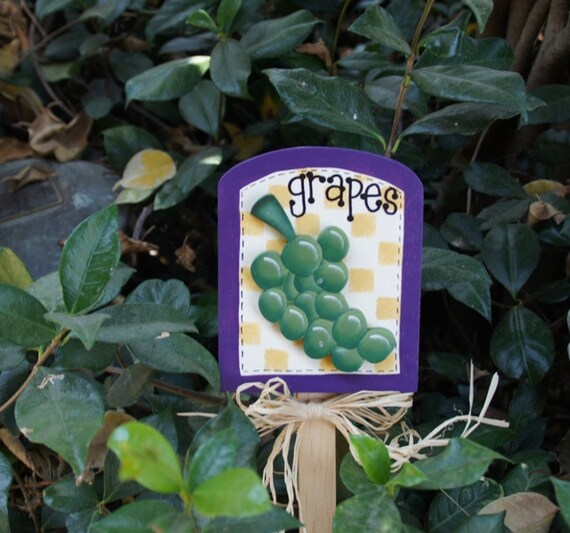 Grapes Plant Sign Wood Garden Sign
