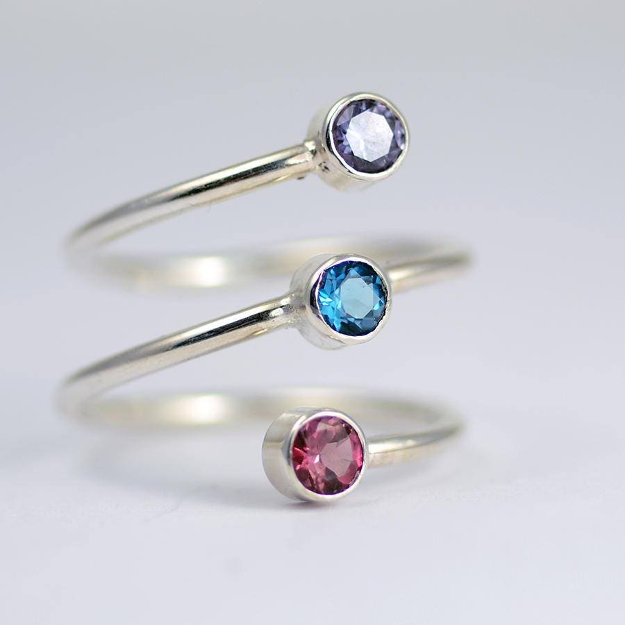 Birthstone ring Mothers ring 3 Stone Mom Ring Triple