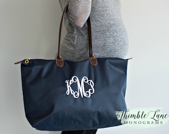 Personalized Tote Bag for Bridesmaids, Large Monogrammed Tote Bags, Personalized Bags for Gifts, Embroidered Totes Bridesmaids, NT118