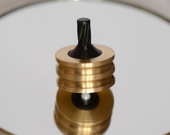 Spinning Top Desktop Toy Brass Spin Top Fidget Metal Spinning Top Edc 3D Printed Stress Toy Pocket Fathers Day Gift Spin Top Everyday carry