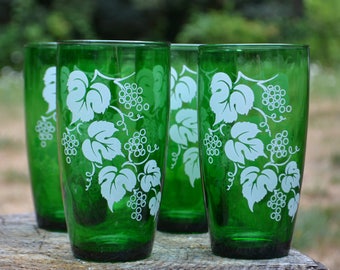 Set of 4 Mid-Century Anchor Hocking Forest Green Tumblers with Grapes