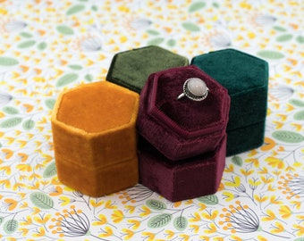 Velvet ring box - Hexagonal ring box - Wedding gift - Orange - Burgundy - Olive - Dark Green