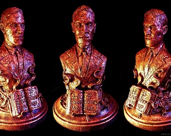 H.P. Lovecraft Bust