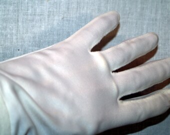 Vintage de guantes de nylon blanco