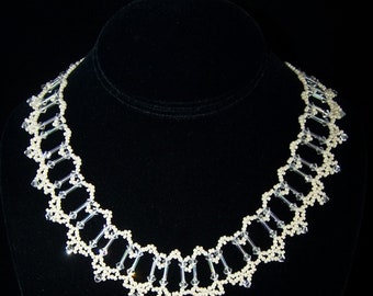 Jolie Necklace in Ivory