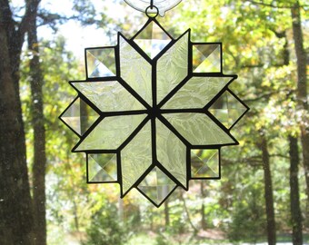 Stained Glass - 8 Point Star Quilt Pattern in Clear