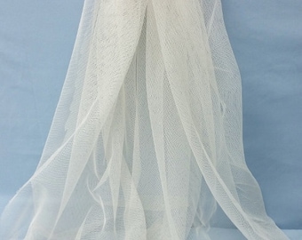 English netting in Ivory