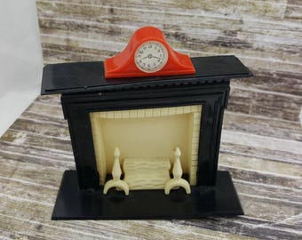 Renwal Fireplace and Mantle clock Toy Furniture Doll House Black Cream