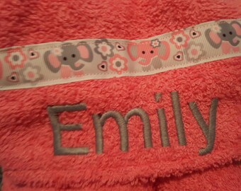 Personalized Baby Toddler Youth Hooded Towel