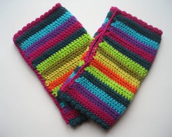 Multi-coloured wool wrist warmers