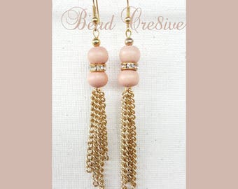 Khaki colored beads with gold chains