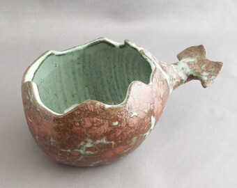 Bowls, stoneware bowl, wheel thrown, pottery bowl, handmade, hand shaped, sculpted, functional, serving bowl, accent piece