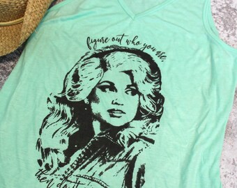 Dolly Parton halftone Style Shirt Figure out who you are then do it on purpose quote Tank Top design Country Southern Style - Ink Printed