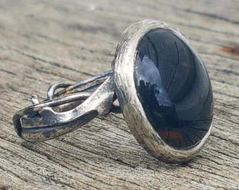 Dark Chocolate Vine Ring
