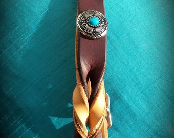 Loose side pull nose strap with twist * Concho with turquoise Details *